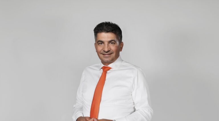 Bülent Emekci, Investor und Geschäftsführer des Restaurants Am Römerbrunnen